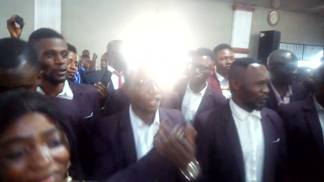 LA CHORALE VDC/Mère a fait explosé le culte à la paroisse CEAC/ BELVÉDÈRE MATADI.