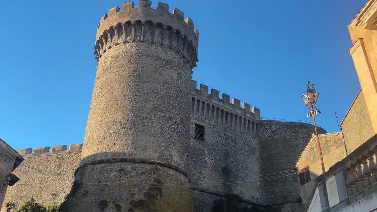 Bracciano (RM) - Castello Orsini-Odescalchi - Lago di Bracciano - Lazio - @tuttitaly 