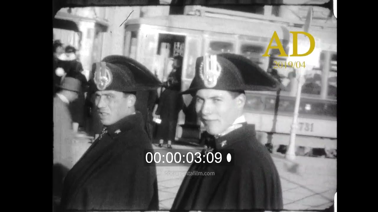 Naples in the 1920s: American tourists visit the city / 16mm home movie / No Sound