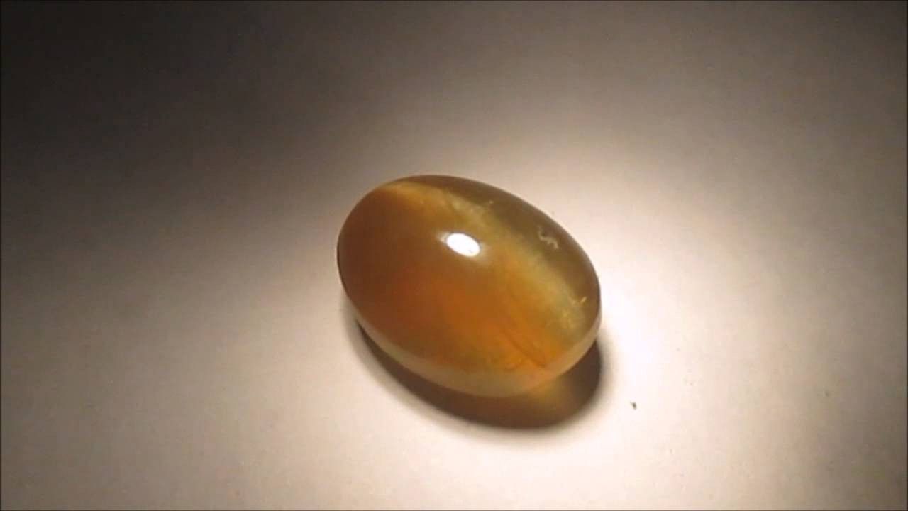 7.28 ct Natural Apatite Cat's eye (SP127)
