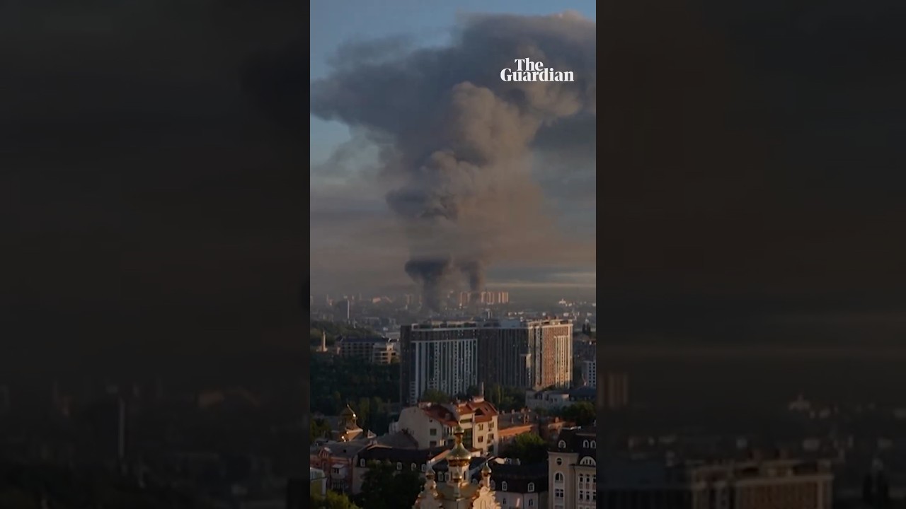 Massive Russian attack strikes Kyiv