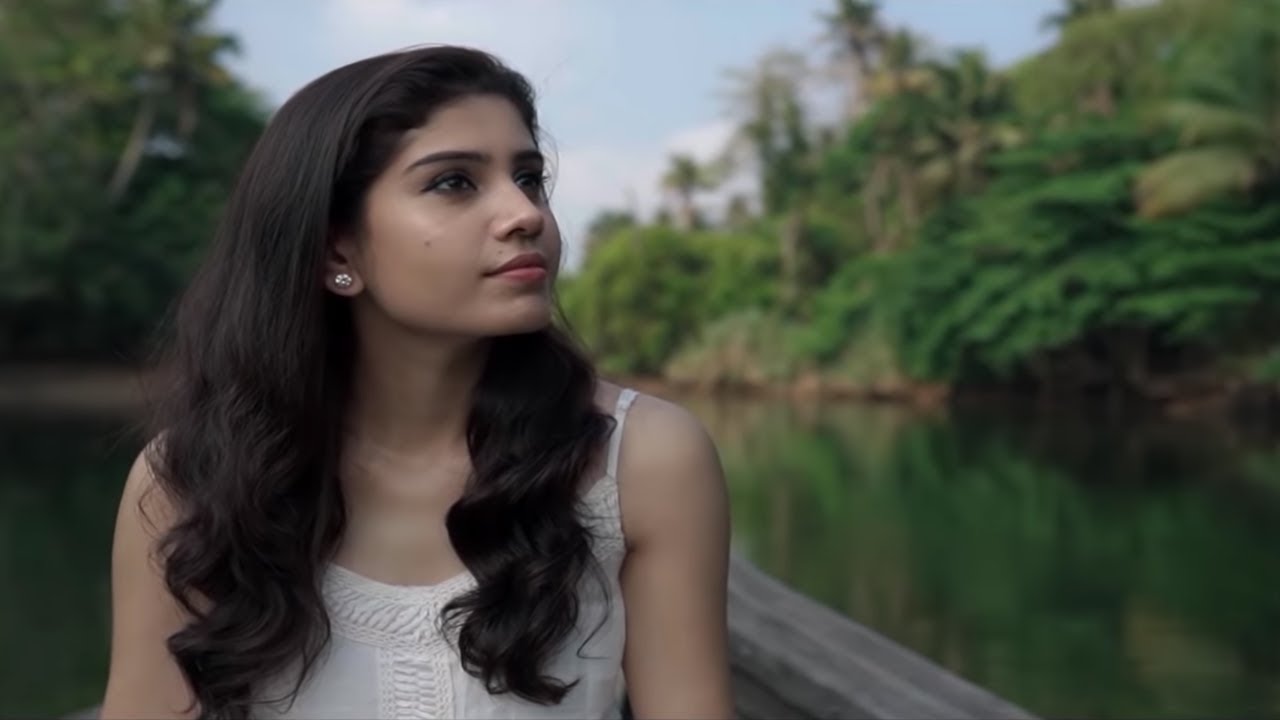 Cox & Kings Miss Getaway Goddess: Lakshmi Menon - fbb Colors Femina Miss India Kerala 2019