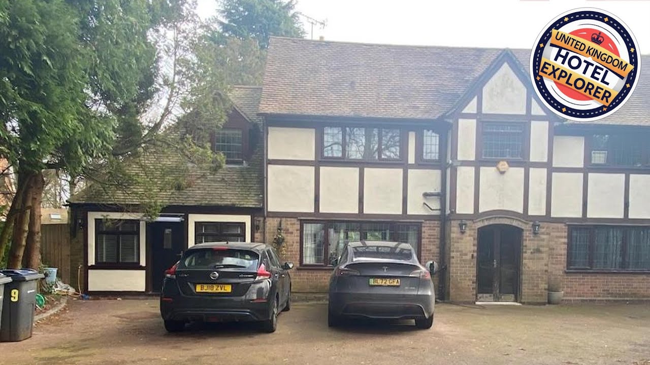 Modern studio in natural surroundings | Birmingham, United Kingdom | Hotel Review 🌟