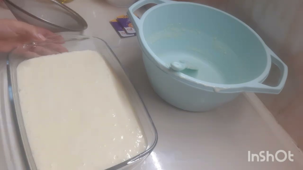 راح تولي مدمنة عليها 😋 قاطوا بلفرولة