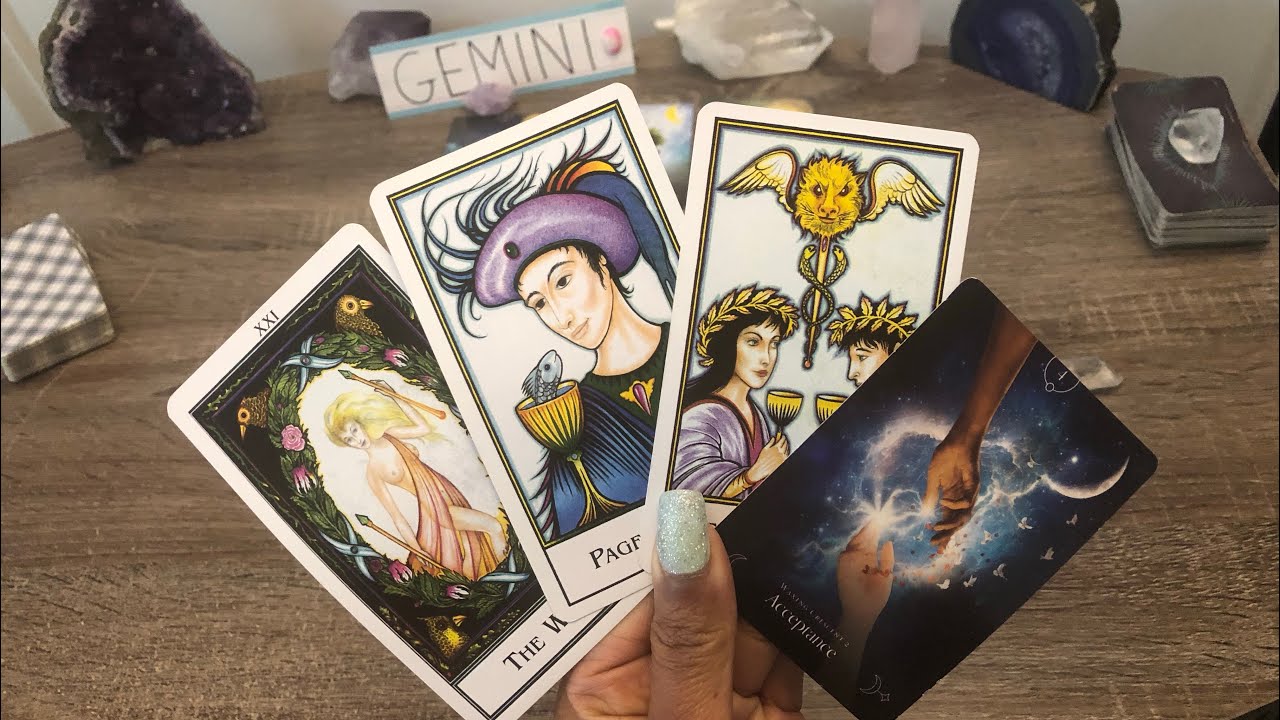 GEMINI!♊️THIS LOVER SEES YOU'RE A GEM❗💎THIS IS BOUND TO COME BACK TOGETHER, DECISION WILL BE MADE!❤️