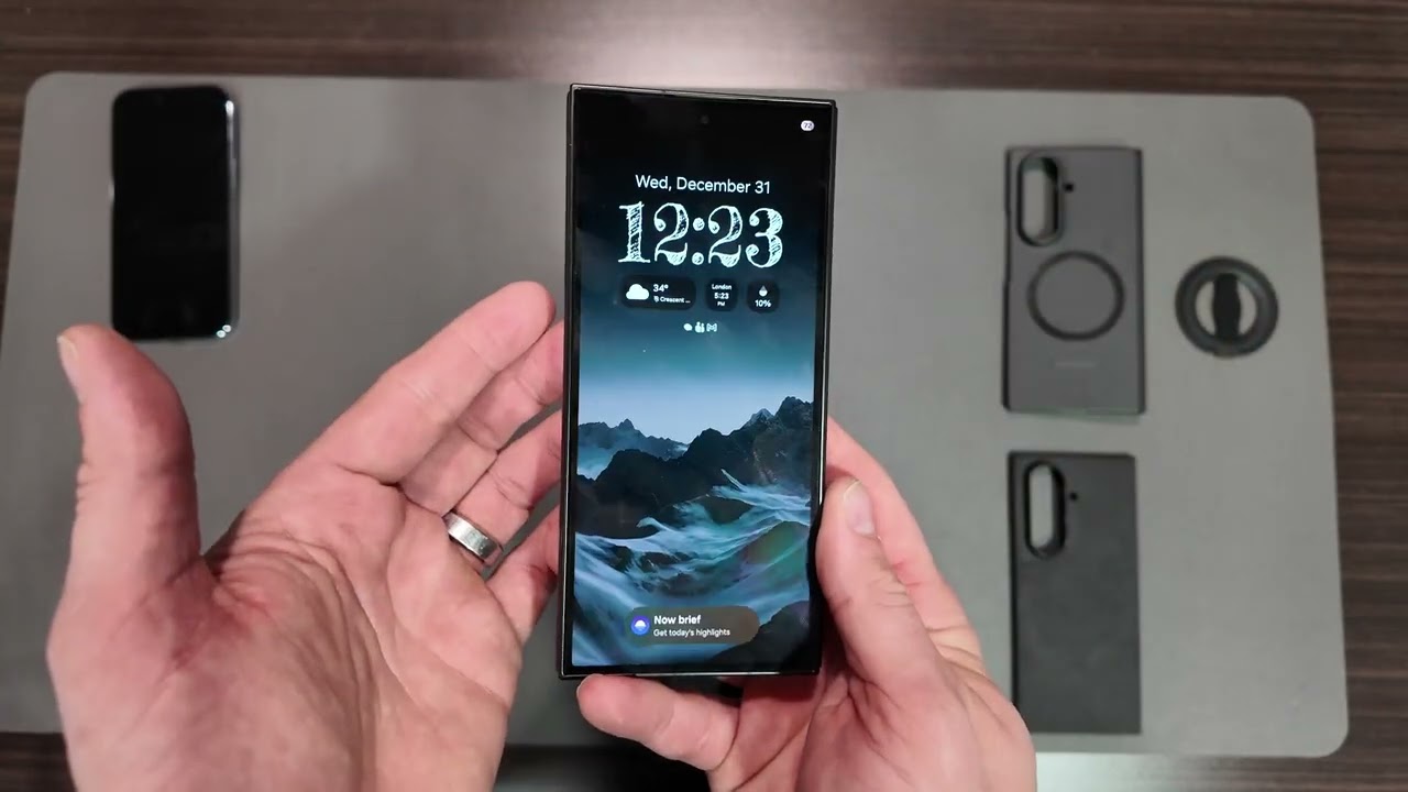 Samsung Galaxy TriFold - USA Unboxing & Accessory Review