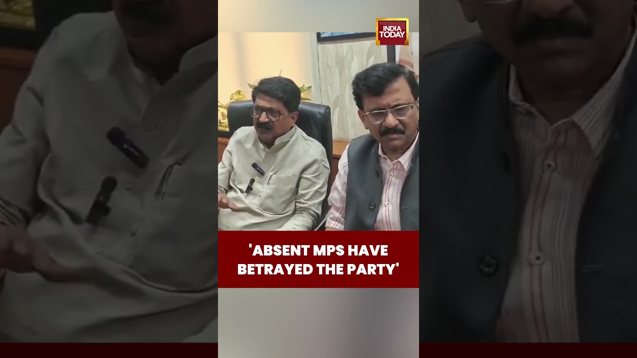 Big Shock in Shiv Sena (UBT)! Show Cause Notices to MPs #shivsenaubt #sanjayraut