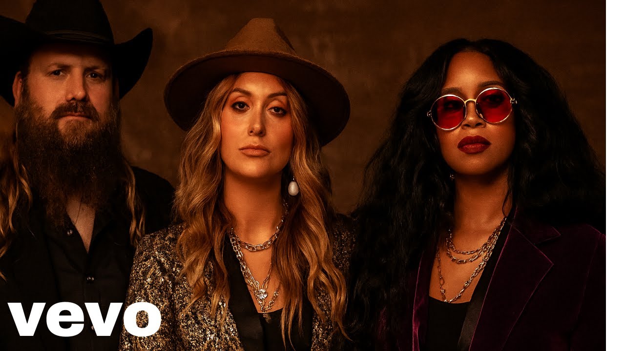 Chris Stapleton ft Lainey Wilson & H E.R. - Don't Walk Away - (2025 AI Music Video)