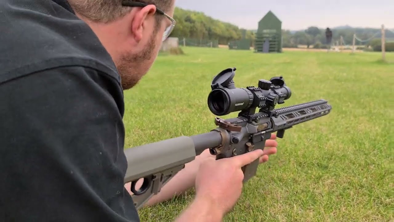 Custom Tokyo Marui MTR16 DMR (Geissele Build) Throwing 0.4g BBs 80+ Metres