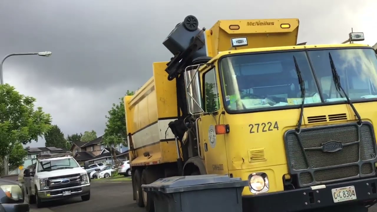 Hawaii garbage trucks pt 14. #garbagetrucks