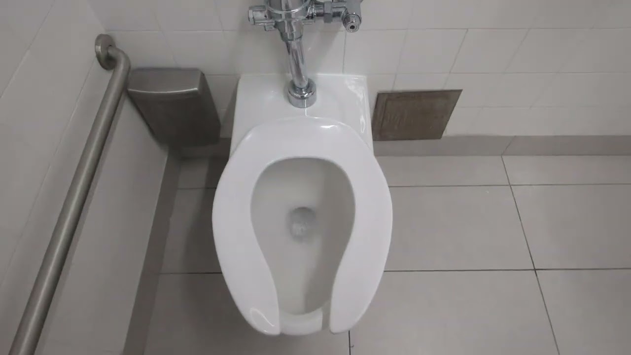 104. 2011 American Standard Afwall Toilet