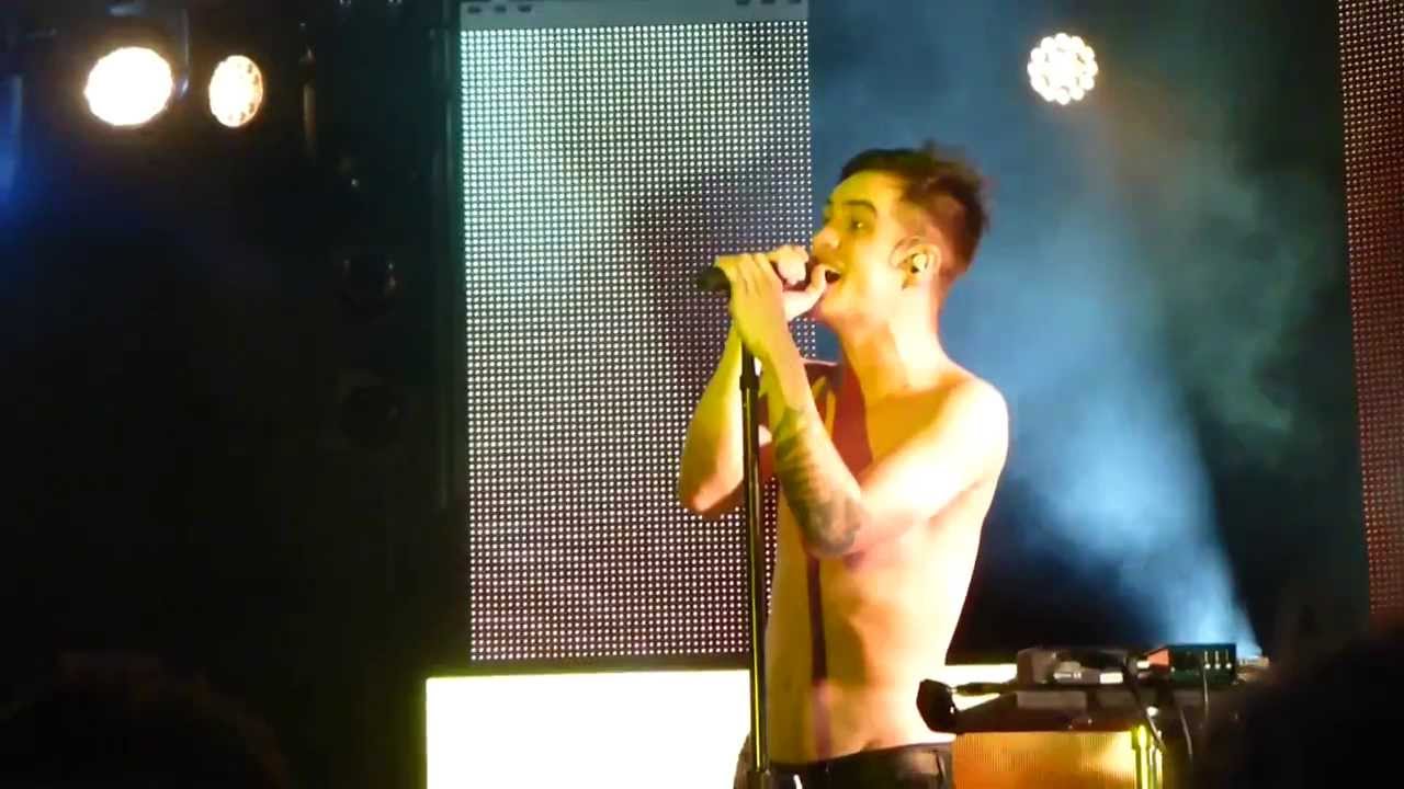 Girls/Girls/Boys (Live in Seattle) - Panic! At The Disco