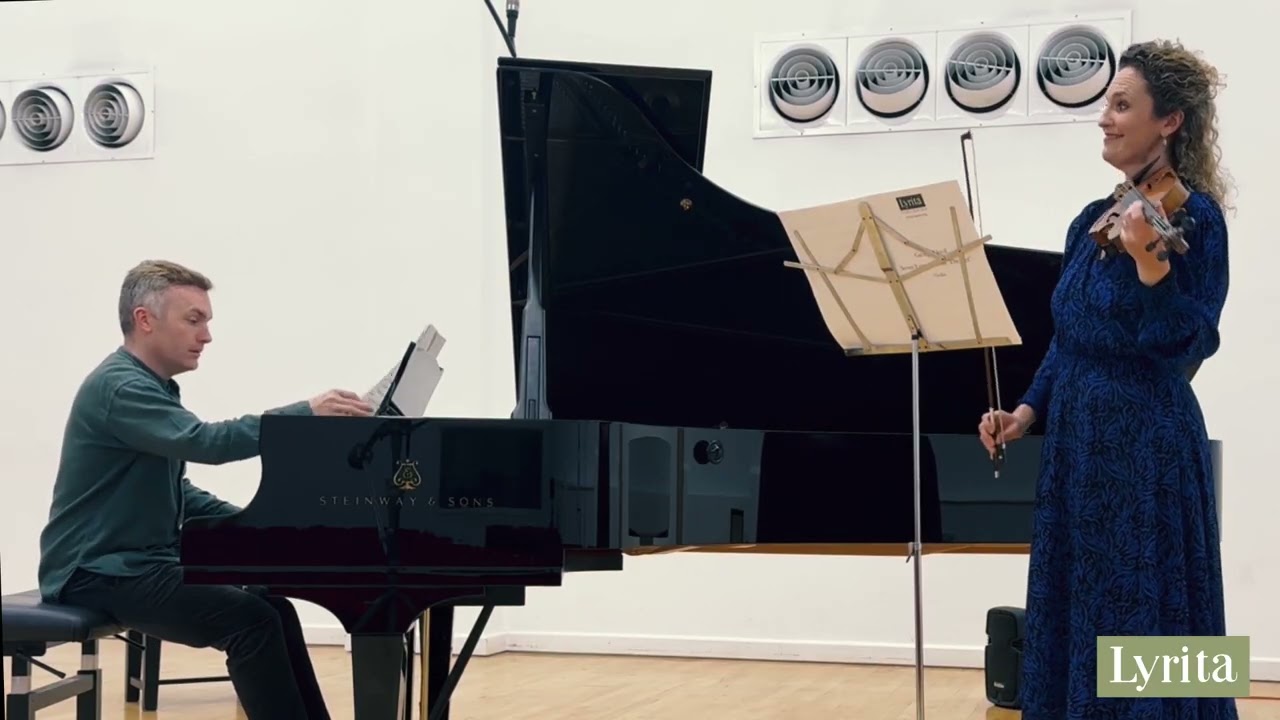 Simon Callaghan and Ruth Rogers rehearsing 'Ascalon' by George Lloyd