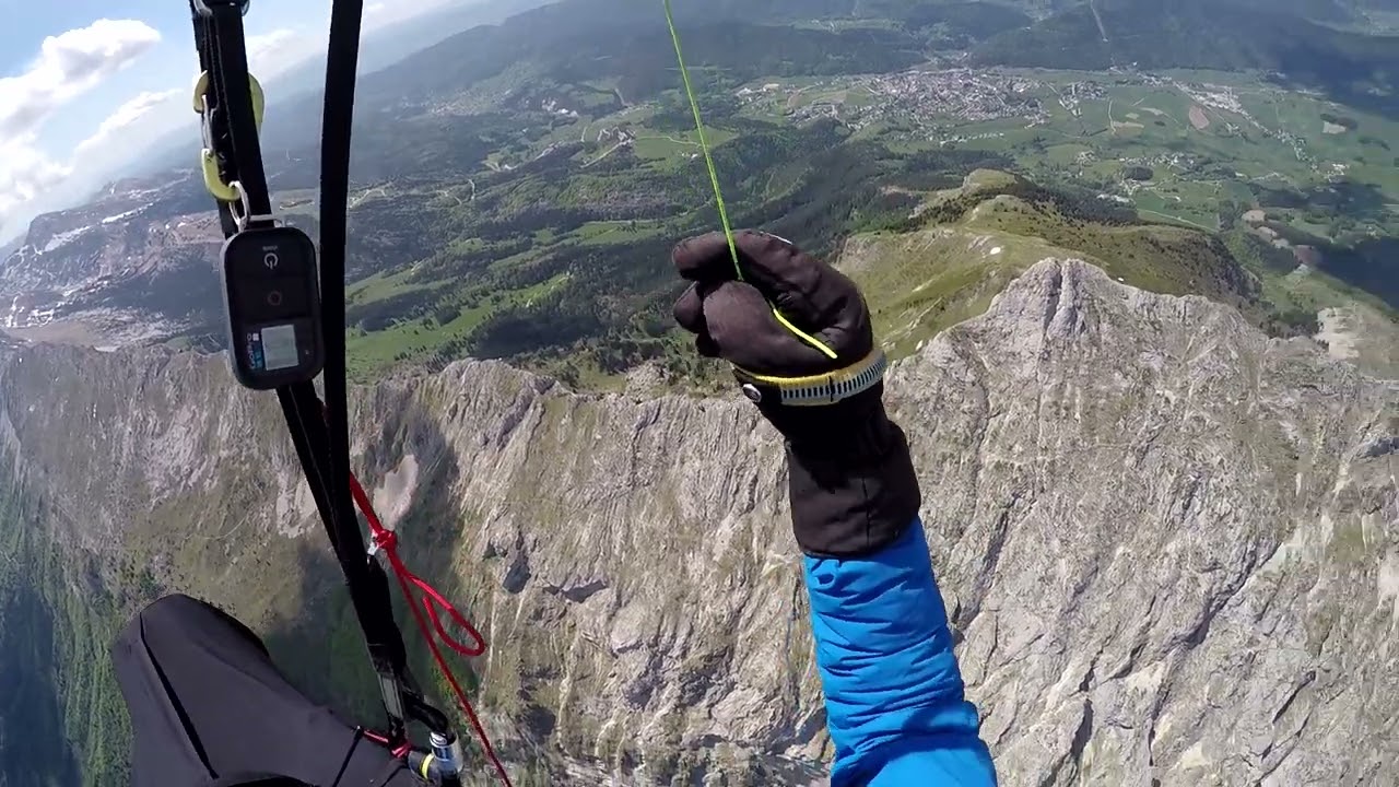 Parapente, 1er Grand Cross : triangle de 126km. Chartreuse, Vercors, Devoluy, Belledonne