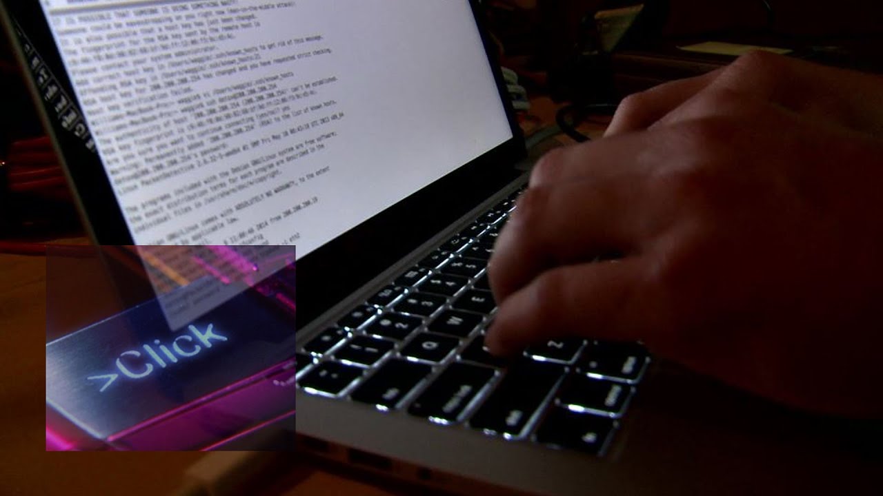 Hacking cars & traffic lights at Def Con - BBC Click
