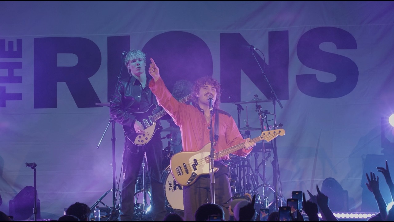 The Rions – Sweet Cocoon (Live at Metro Theatre)