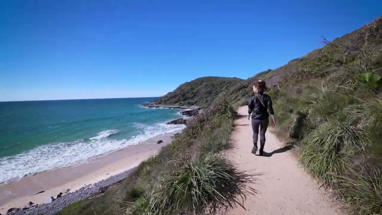 Is This Australia’s Most Beautiful Coastal Walk? | Noosa National Park 🇦🇺