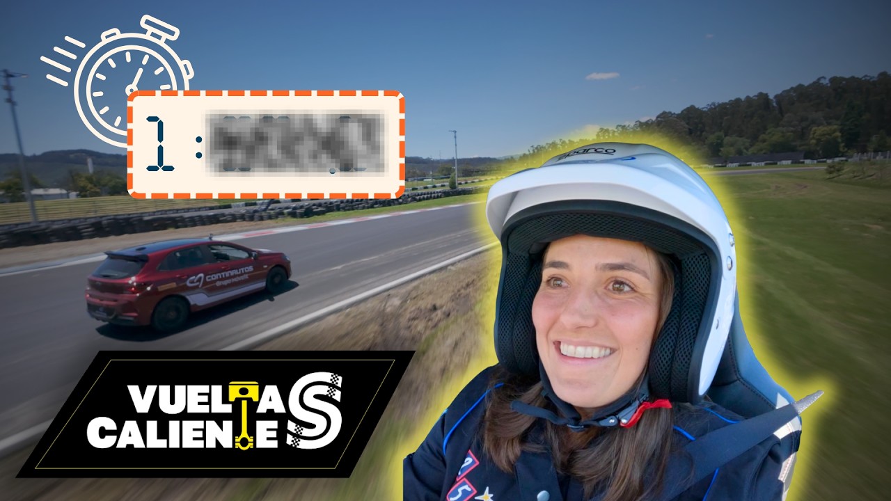 Quién es MÁS RÁPIDO??? Famosos vs Autódromo | Tatiana Calderon | Vueltas calientes EP 01