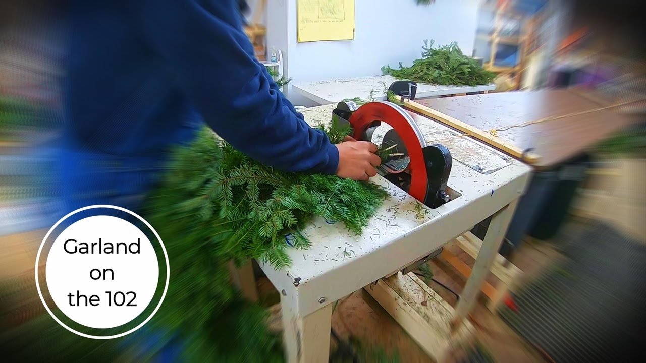 Making Garland on the Kelco K102