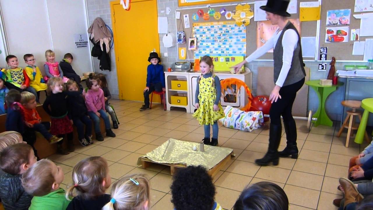 Circus Piccolino 6 (Bijenklas)