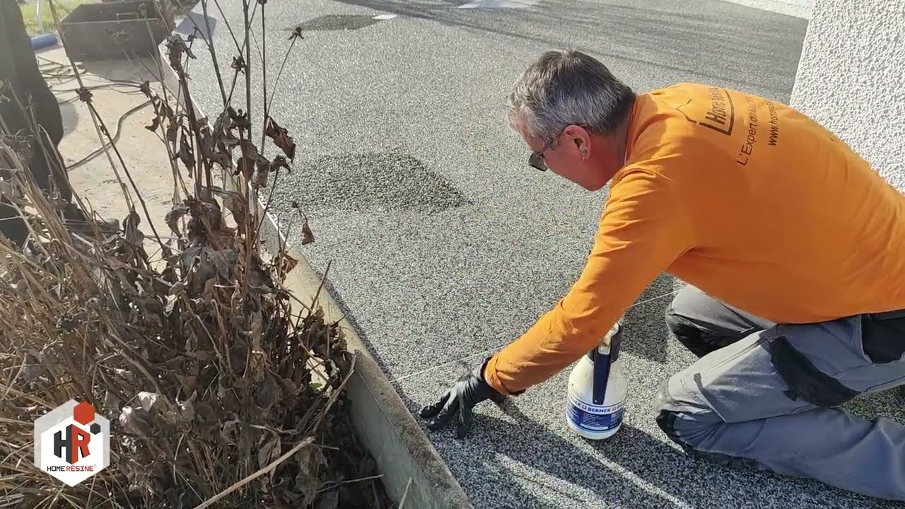 La pose du Home Résine® - Satisfying moment !