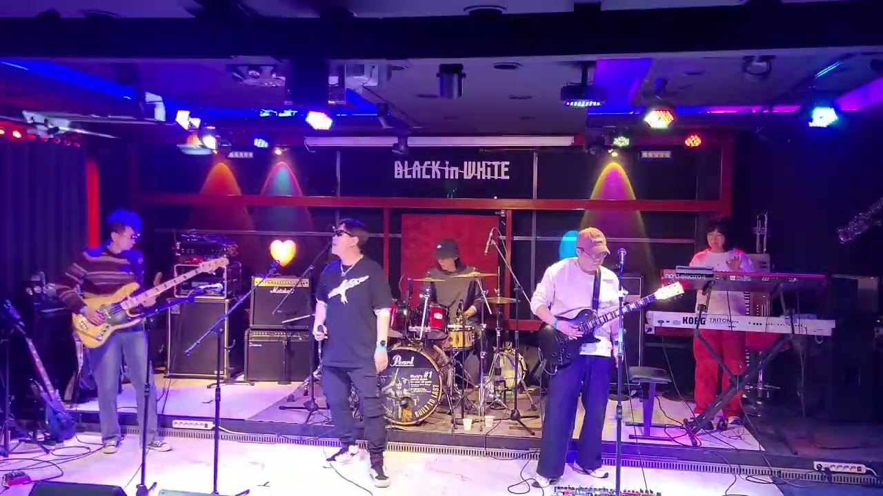 블랙인화이트 #블랙버즈 1129공연 Deep purple medley