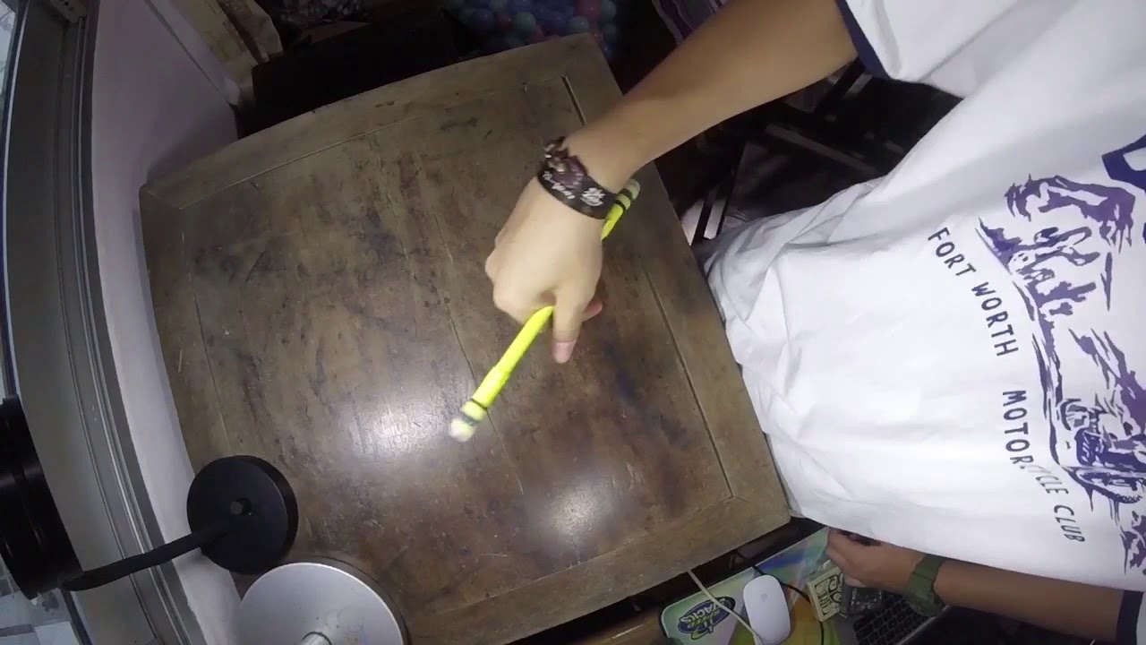 pen spinning tutorial:8 kinds of thumb fishtail