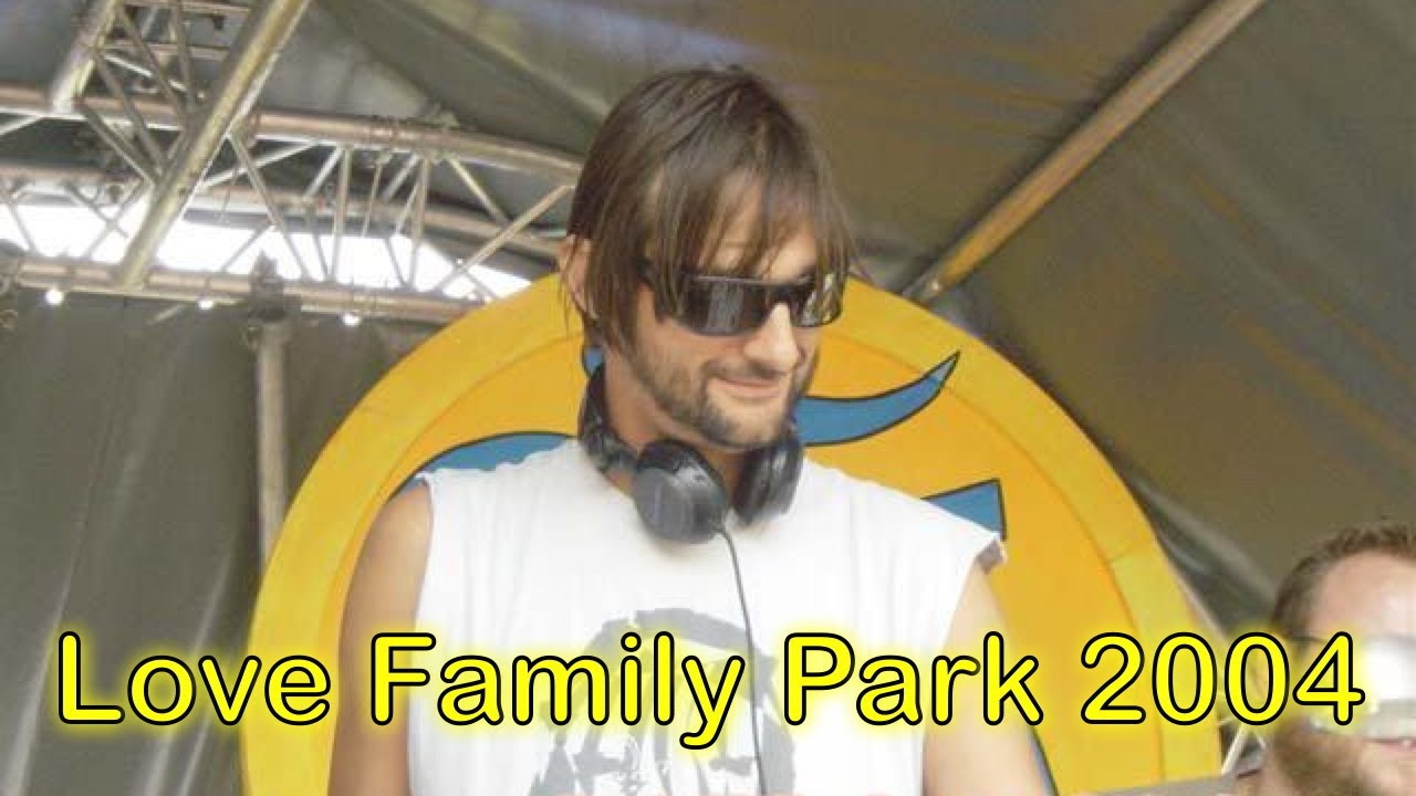 20 Juni 2004 - Love Family Park - Sven Väth, Ricardo Villalobos, Richie Hawtin, Der 3. Raum live