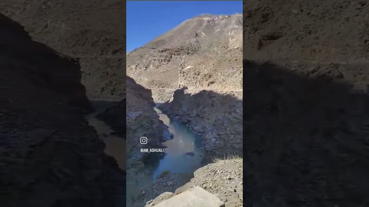 #peacefuldrive #travel #scenicjourney #automobile #sceniclandscapes #mountains #scenichighway