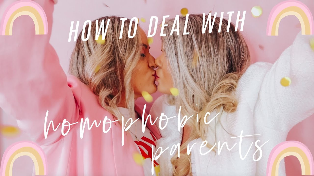 HOW TO DEAL WITH HOMOPHOBIC PARENTS?! | 5 Top Tips | Lesbian Couple | Whitney & Megan