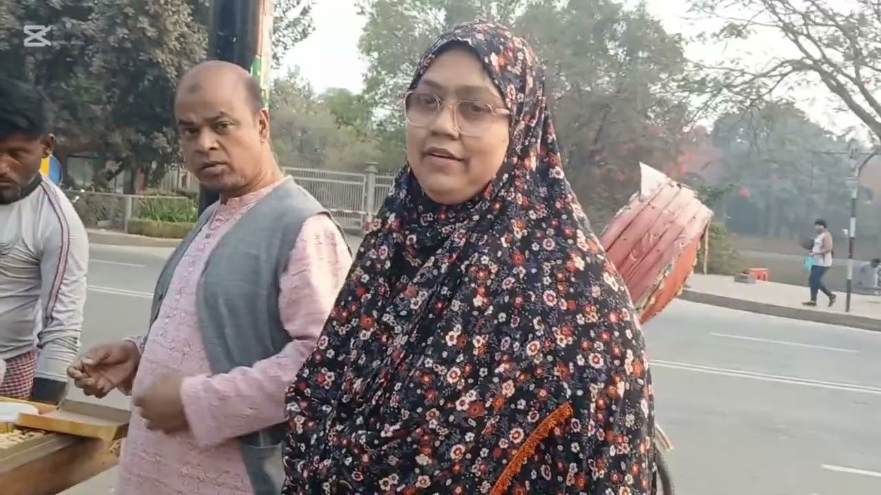    ছুটির দিনে ঘোরাঘুরি 