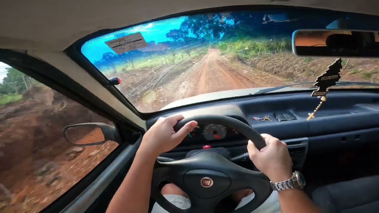 FAZENDO OFF ROAD COM O UNO, FIAT UNO NA LAMA, NO BARRO, PASSANDO NO ATOLEIRO E FOI MUITO BEM!