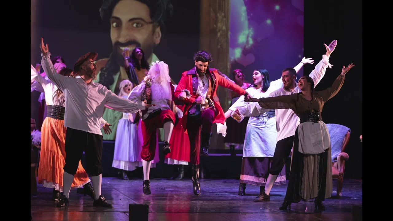 foto slide Belle e la Bestia  -  Gubbio 2024