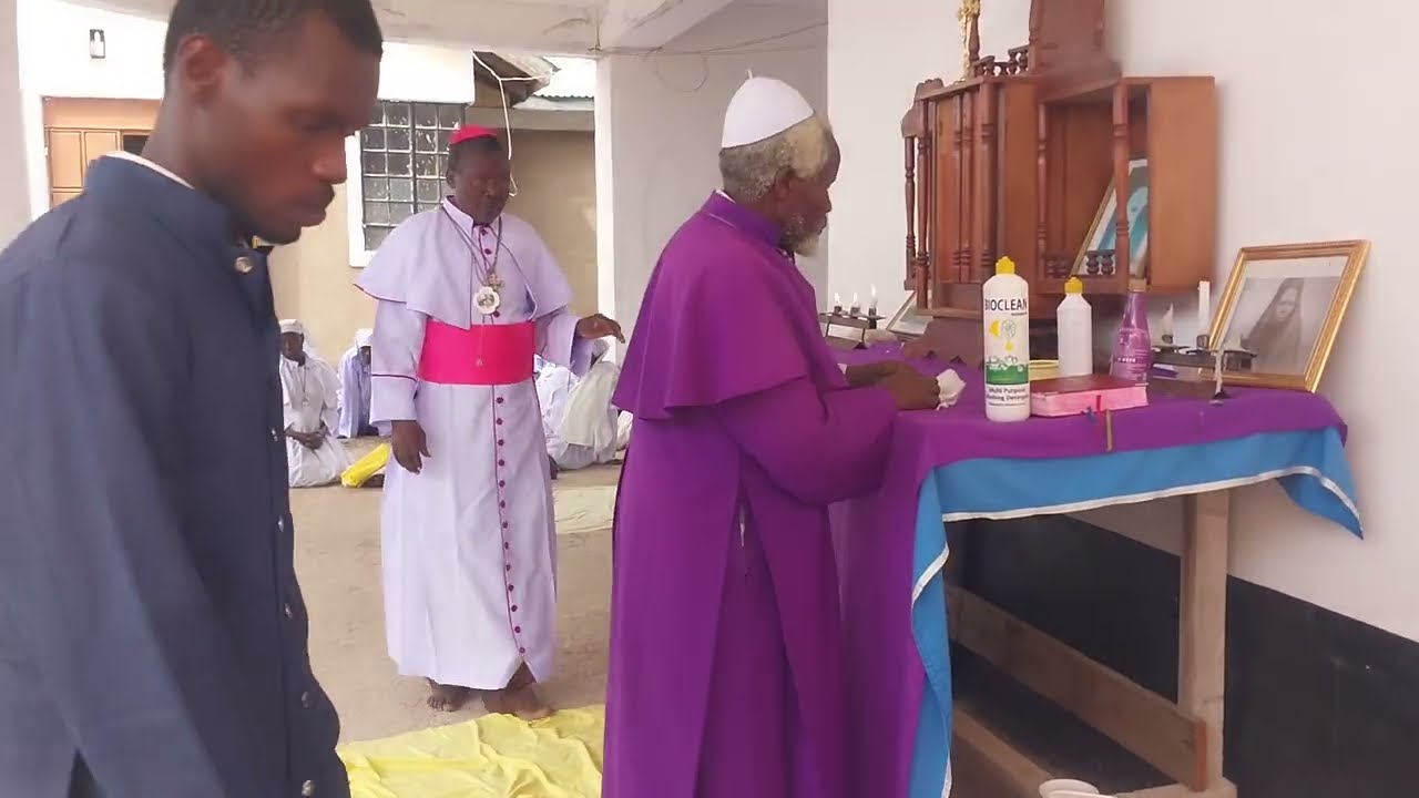 Odongo Romanus Cardinal prayer || Requiem Mass of Mother Hellen