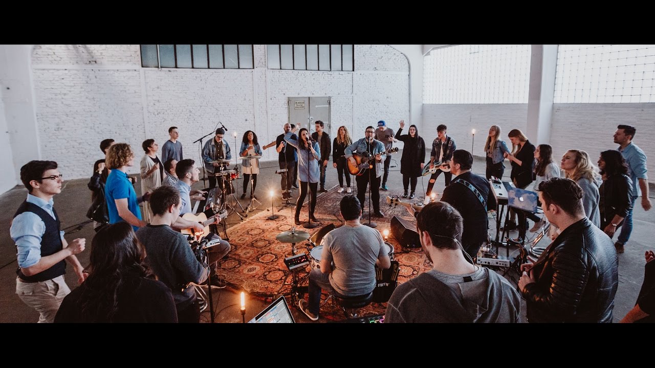 A U F E R S T E H E N - Kirche im Pott & Alive Worship [Resurrecting - Elevation German]