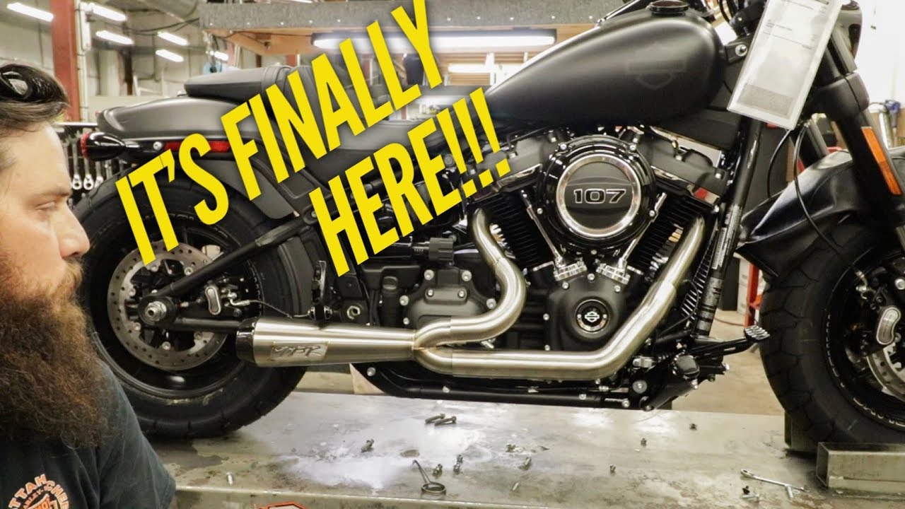 2018 Softail Exhaust Two Brothers Racing