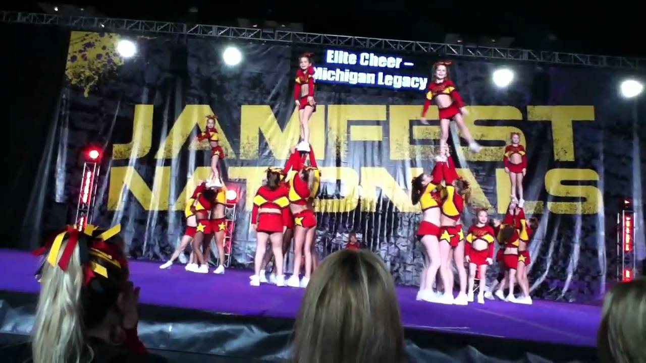 Elite Cheer Michigan Legacy 10-11