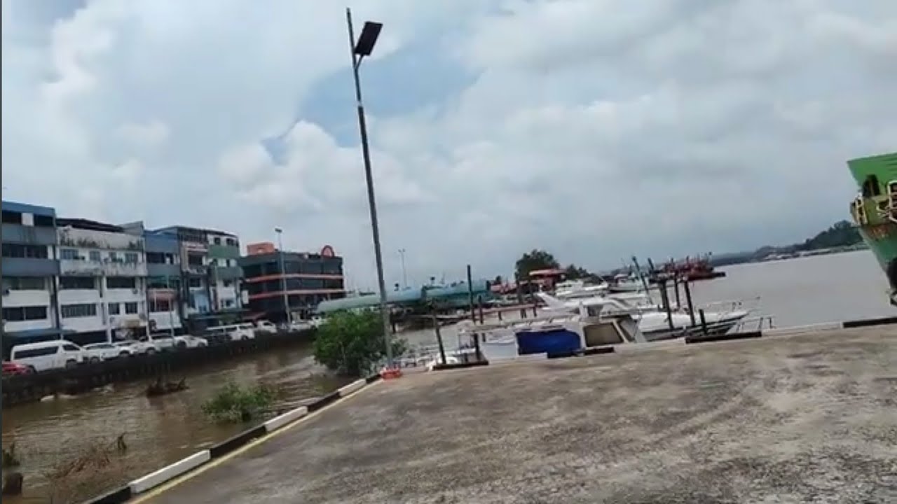 Bandar Bintulu famous Burung Walit
