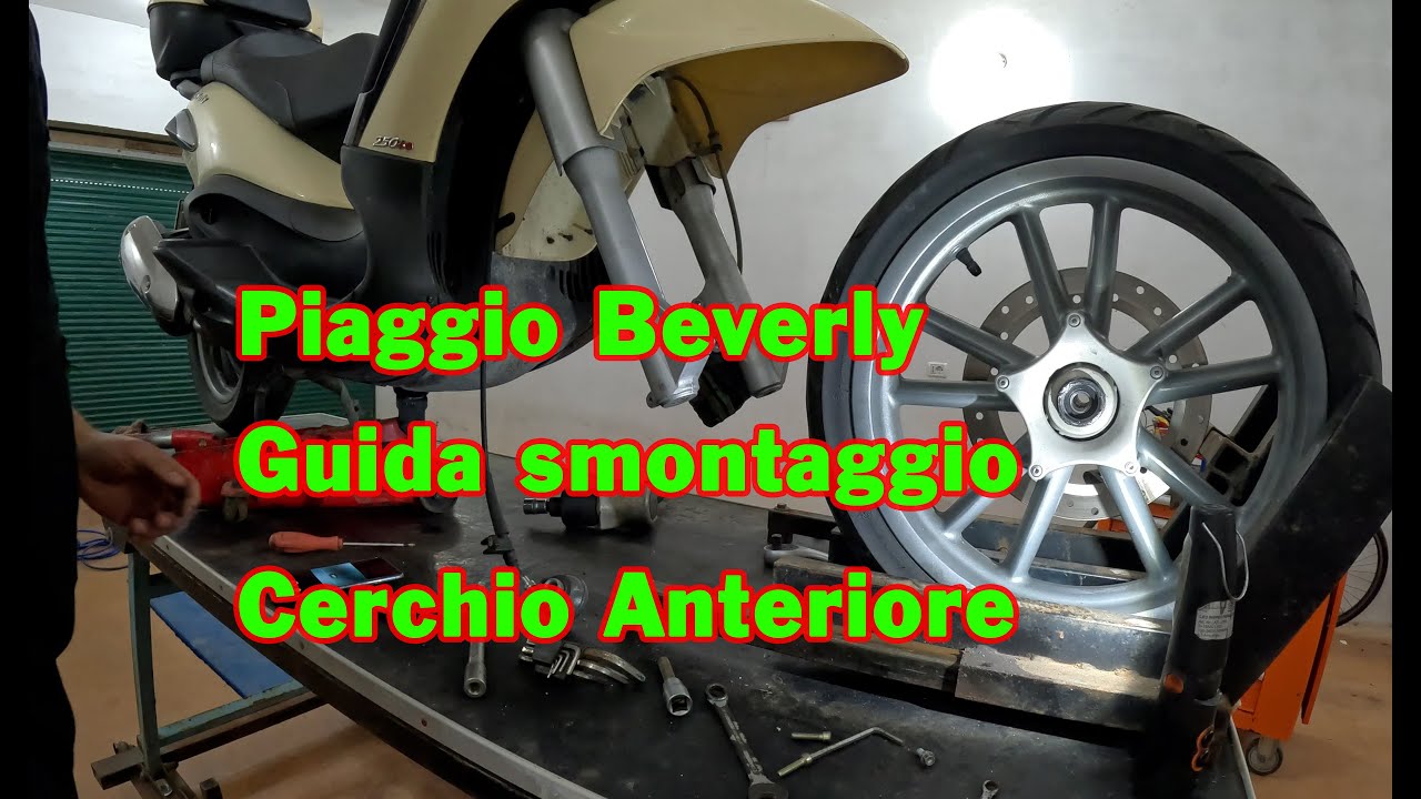 Come smontare la ruota anteriore del Beverly