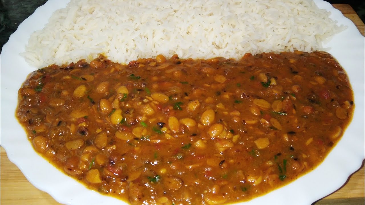 Uttarakhand Special Bhatt Dal ki Authentic Recipe || उत्तराखंड स्पेशल भट्ट (सोयाबीन )की दाल