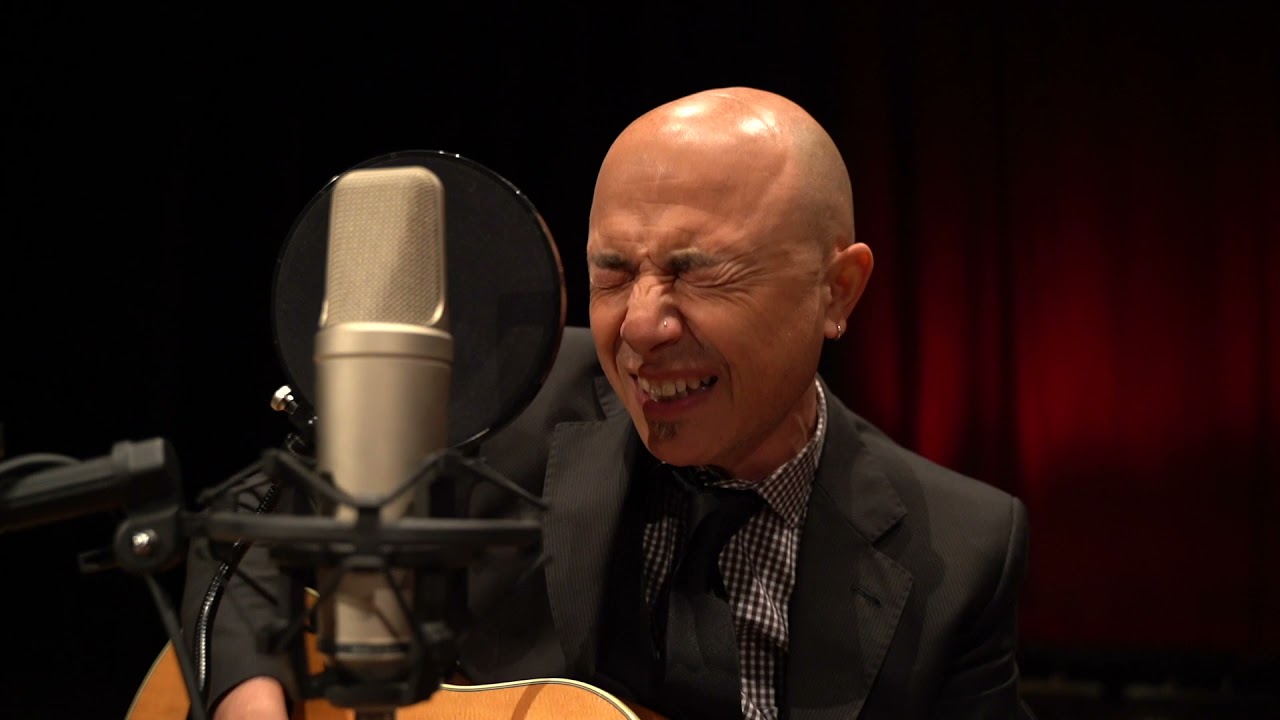 Attilio Riccardi - Piramidi (Live in teatro)