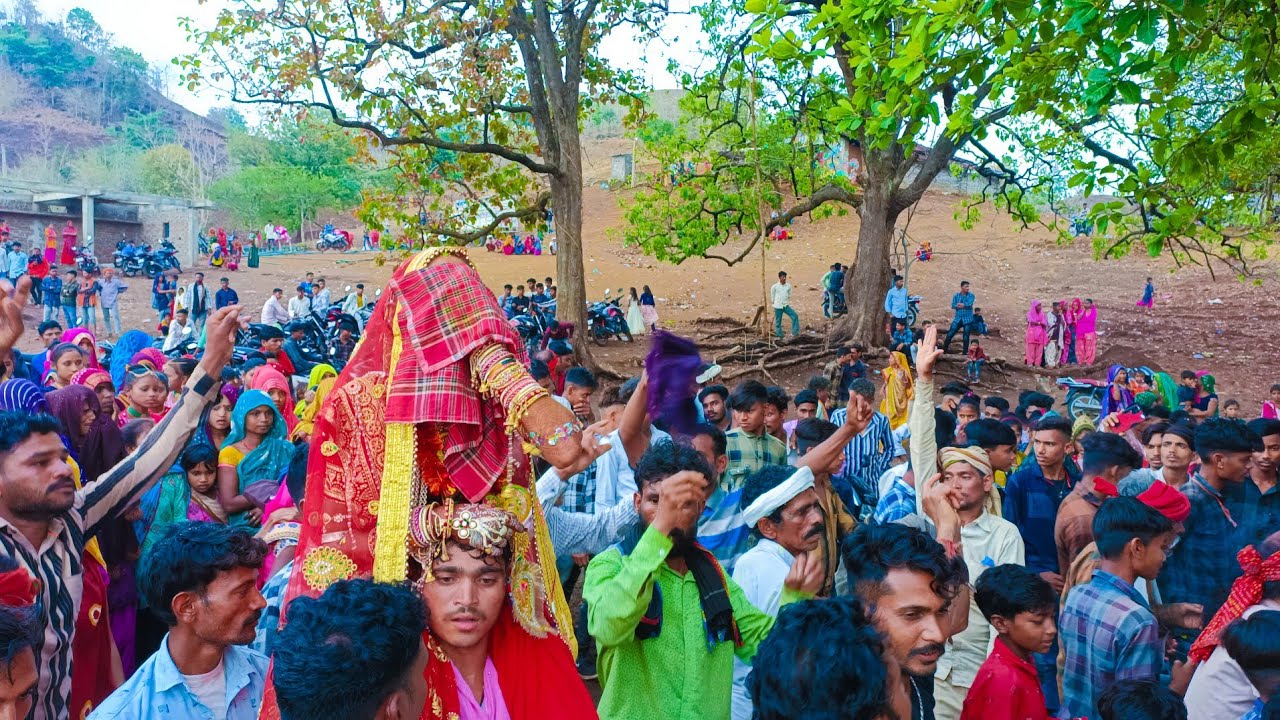 आदिवासी शादी दुल्हन विदाई डांस विडियो वाकनेर 2023/Adivasi marriage video 2023