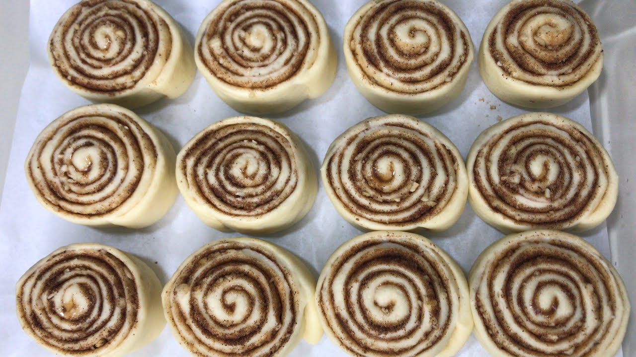 Beklenen tarif geldi😍Üzerindeki muazzam sosunda neler var neler👌👌Cinnamon rolls