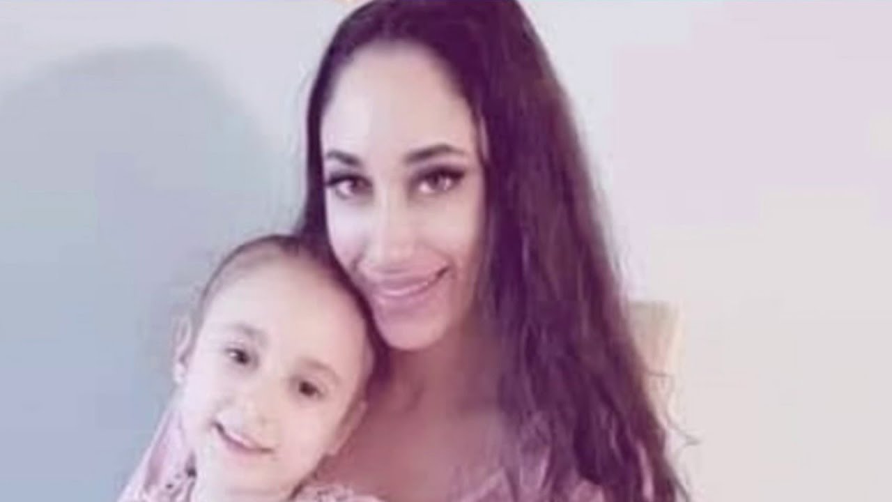 Mother, Daughter Stabbed to Death in Bronx Apartment