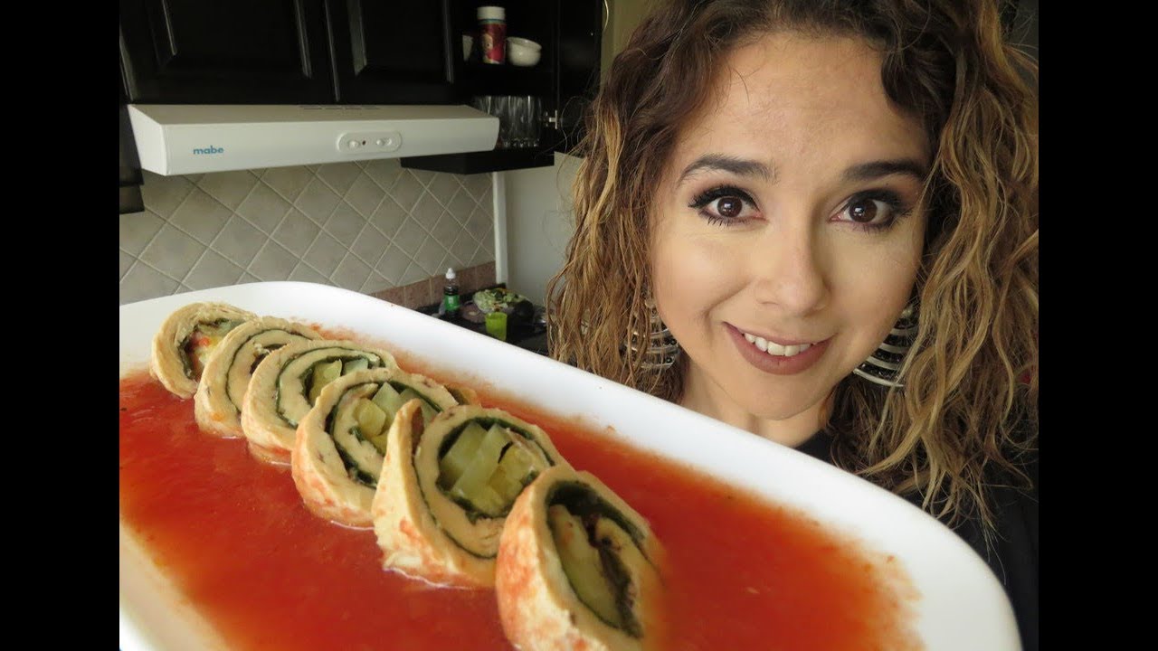 Pollo relleno de verduras en caldillo de jitomate/Marisolpink