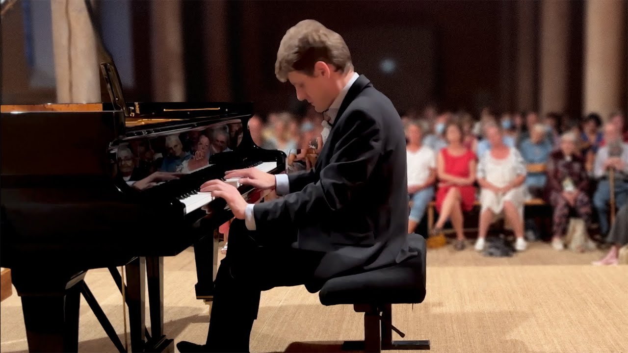 Schubert | Piano Sonata in D Major, D.850 | Belyavsky