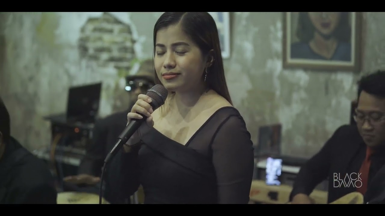 Brigas Nunca Mais - Fab Jazz live at Glasshouse Coffee