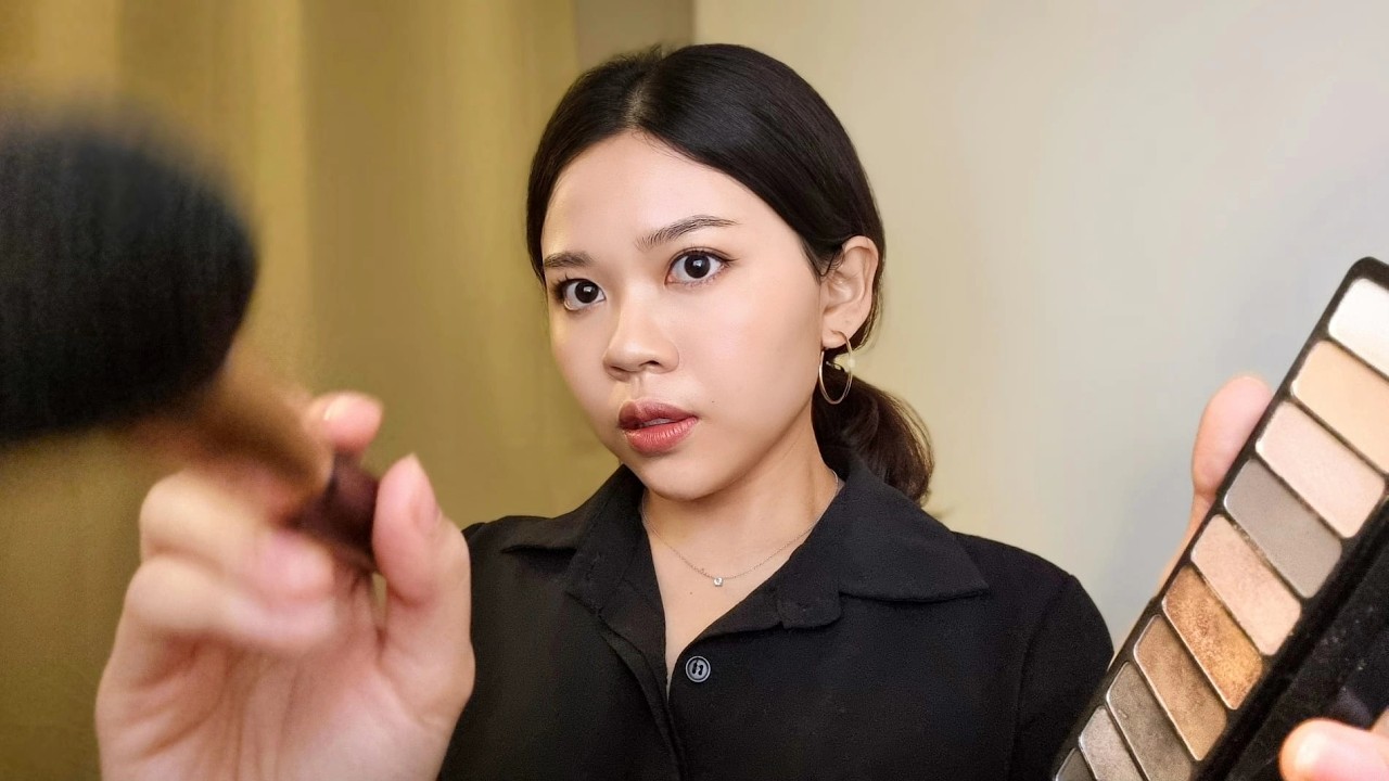 ASMR Thai Professional Makeup 💄🇹🇭 ช่างแต่งหน้าให้คุณในวันสำคัญ