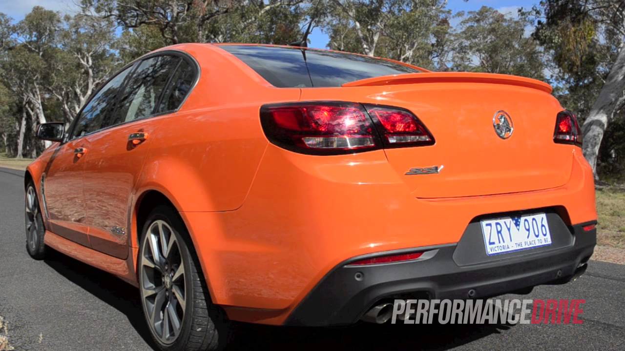 2014 Holden VF Commodore SS V 0-100km/h and engine sound