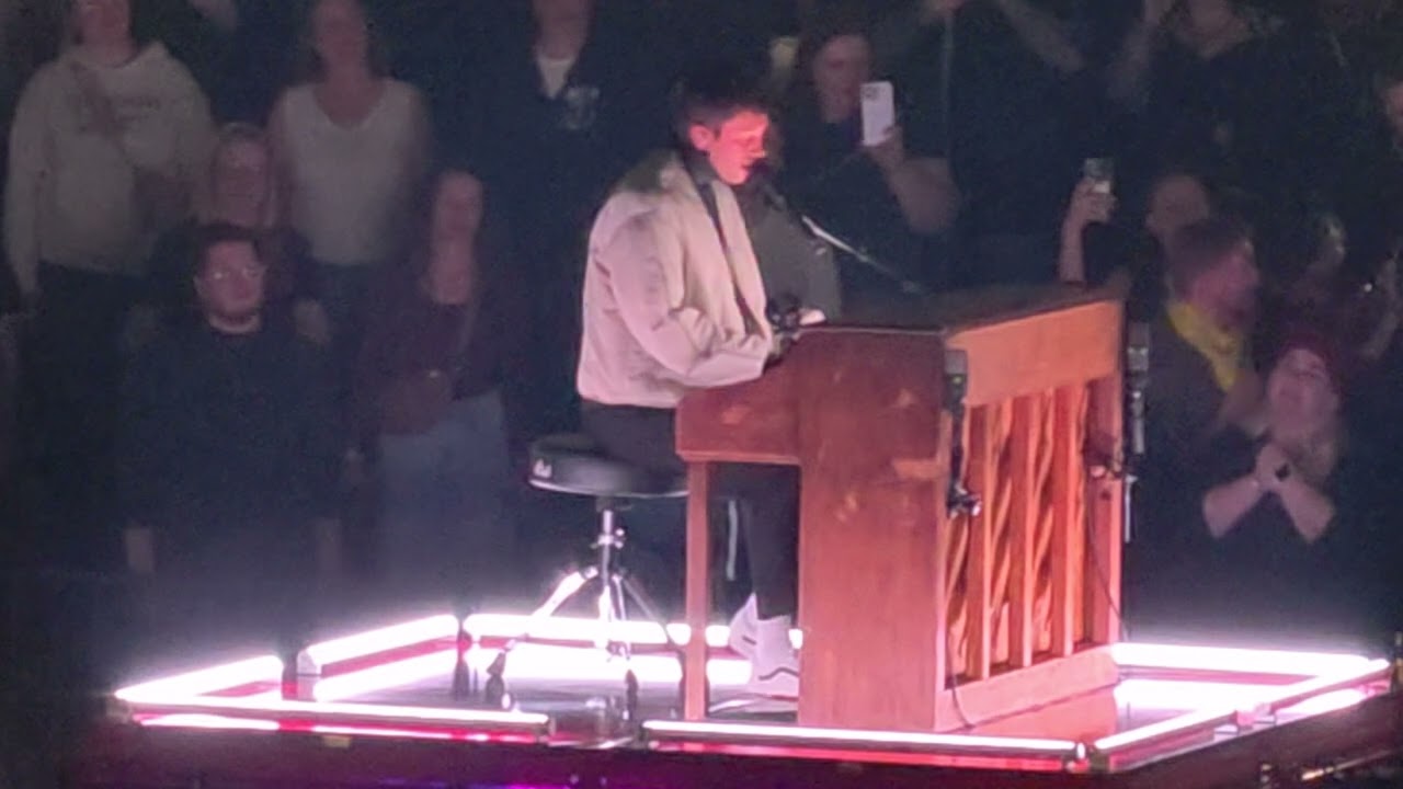 The Line - Twenty One Pilots Live